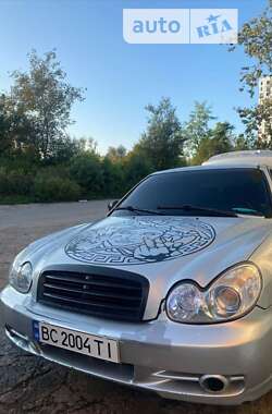 Седан Hyundai Sonata 2004 в Львові