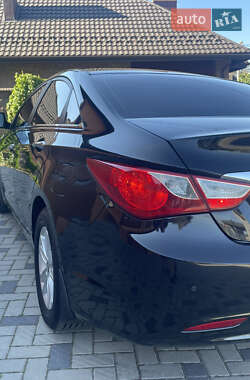 Седан Hyundai Sonata 2012 в Ровно