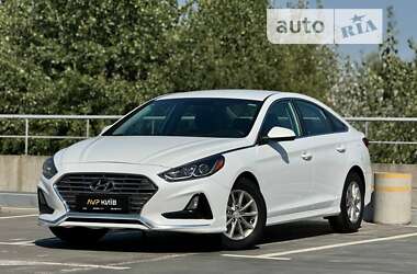 Седан Hyundai Sonata 2018 в Киеве