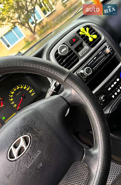 Седан Hyundai Sonata 2003 в Подільську