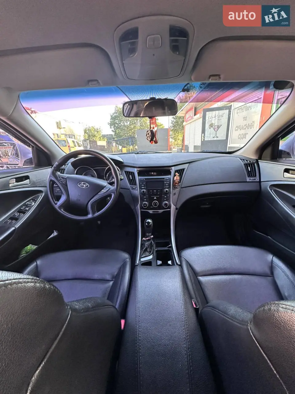 2011 Hyundai Sonata - мініатюра 17