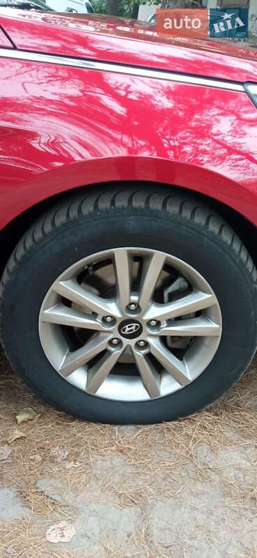 Седан Hyundai Sonata 2014 в Києві