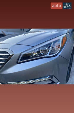 Седан Hyundai Sonata 2015 в 