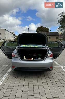 Седан Hyundai Sonata 2014 в 