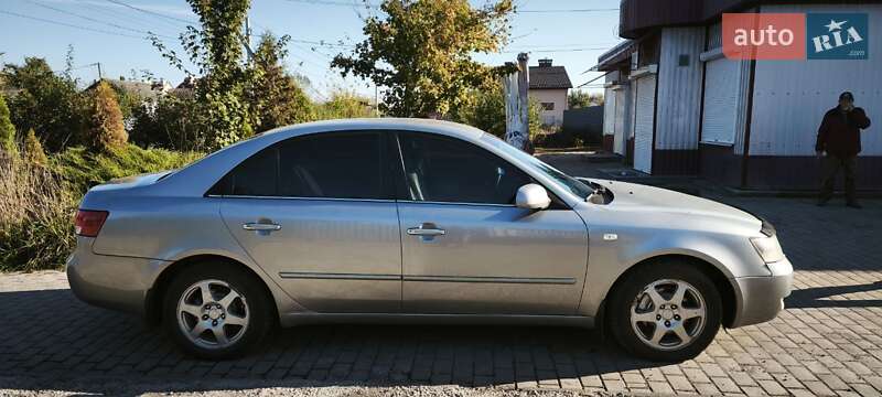 Седан Hyundai Sonata 2008 в Житомирі