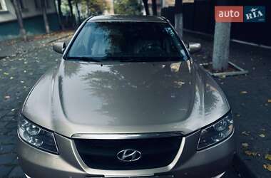 Седан Hyundai Sonata 2006 в Черновцах