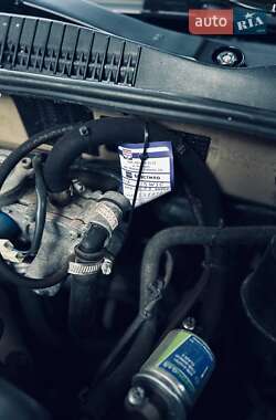 Седан Hyundai Sonata 2006 в Черновцах
