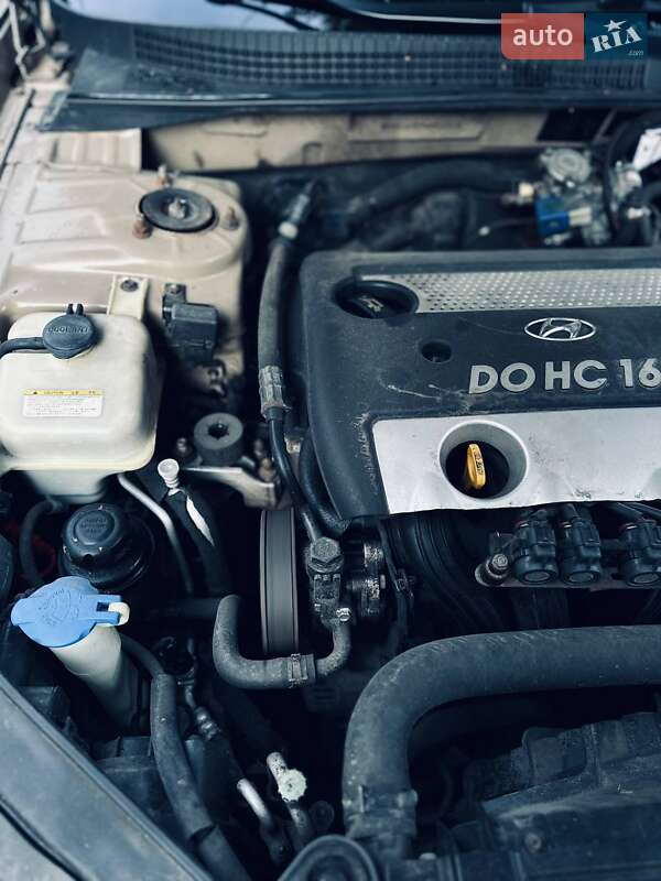 Седан Hyundai Sonata 2006 в Чернівцях