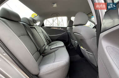 Седан Hyundai Sonata 2013 в 
