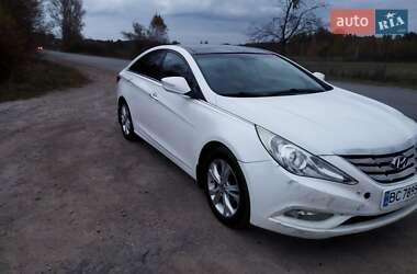 Седан Hyundai Sonata 2010 в Олевске