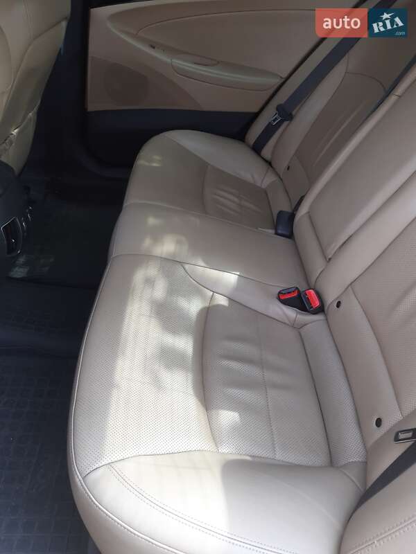 Седан Hyundai Sonata 2014 в Києві