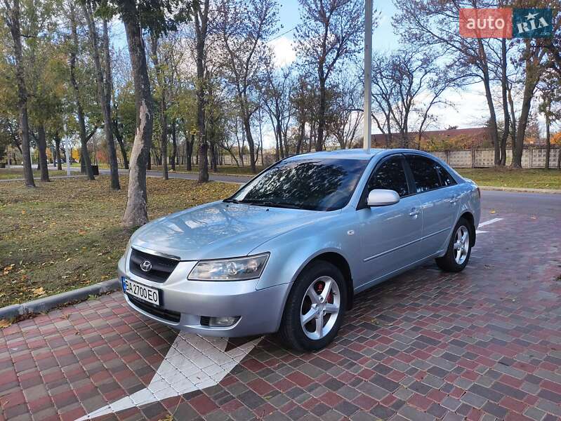 Седан Hyundai Sonata 2007 в Кропивницком