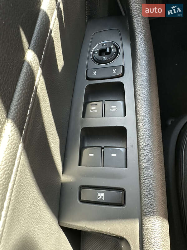 Седан Hyundai Sonata 2014 в Одессе