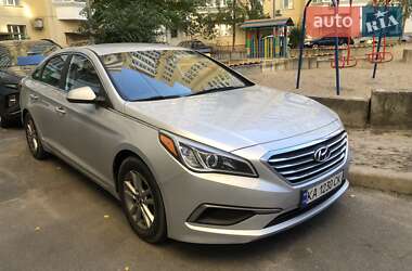 Седан Hyundai Sonata 2016 в Киеве