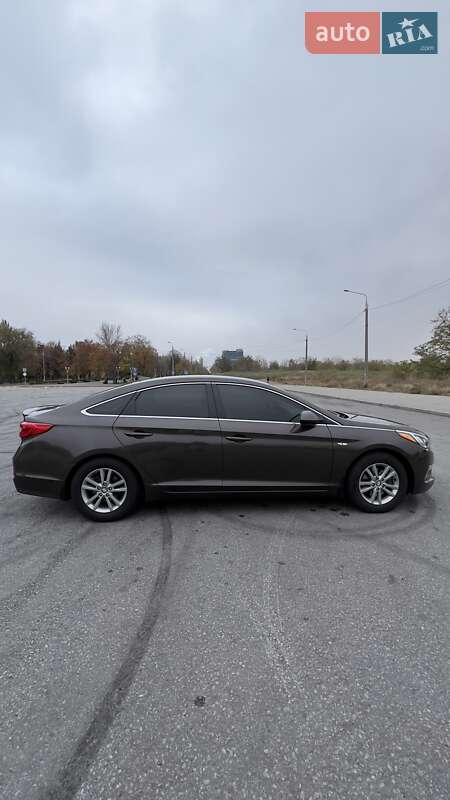 Седан Hyundai Sonata 2015 в Запорожье