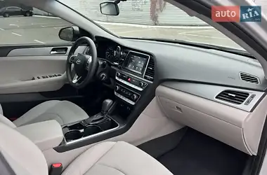 Hyundai Sonata 2019