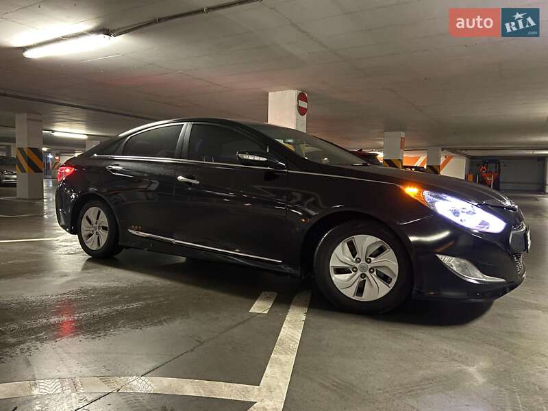 Седан Hyundai Sonata 2014 в Львові