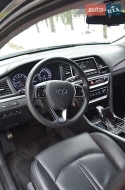 Седан Hyundai Sonata 2018 в 