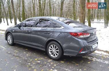 Седан Hyundai Sonata 2018 в 