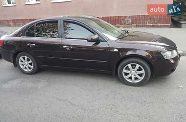 Седан Hyundai Sonata 2005 в 