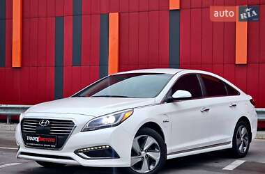 Седан Hyundai Sonata 2015 в Киеве