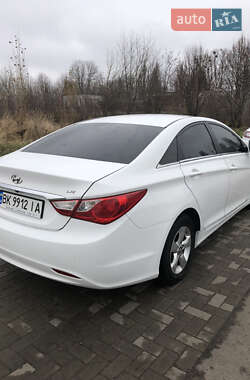 Седан Hyundai Sonata 2015 в Луцке