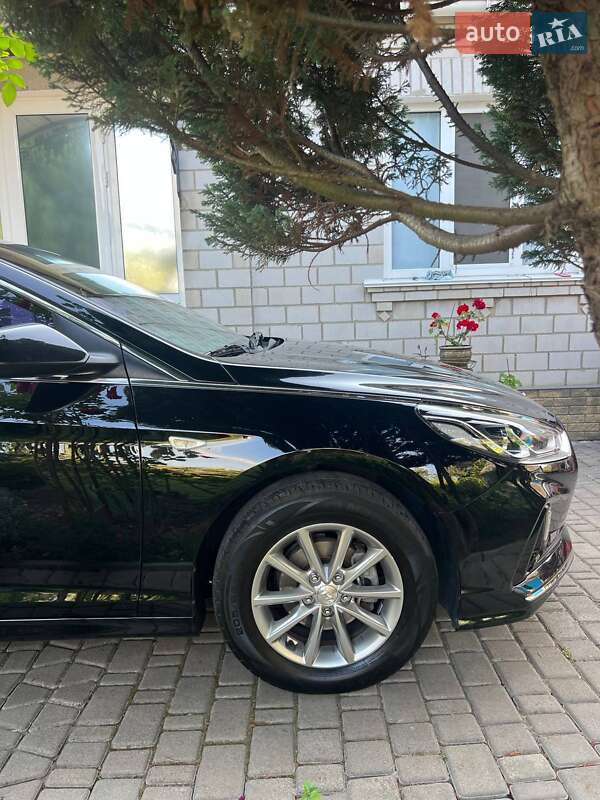 Седан Hyundai Sonata 2017 в Києві