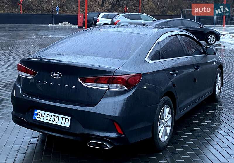 Седан Hyundai Sonata 2017 в Києві