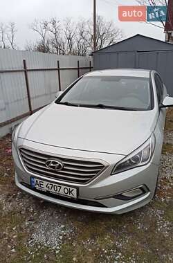 Седан Hyundai Sonata 2015 в Дніпрі