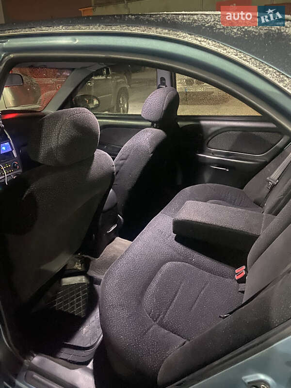 Седан Hyundai Sonata 2004 в Вінниці