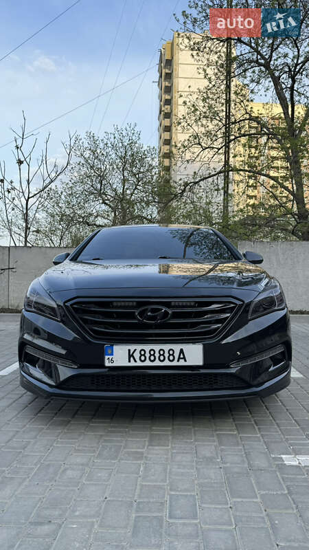 Седан Hyundai Sonata 2015 в Одессе