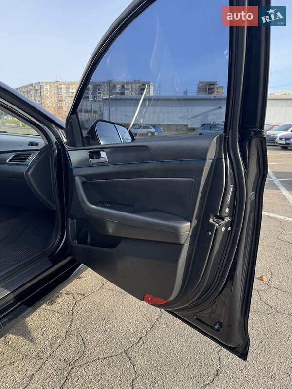 Седан Hyundai Sonata 2015 в Одессе