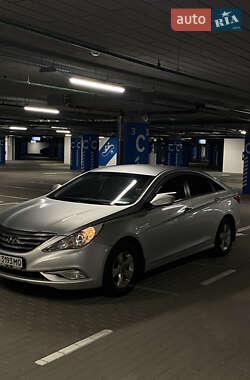 Седан Hyundai Sonata 2014 в Києві