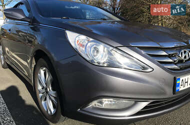 Седан Hyundai Sonata 2011 в Львове