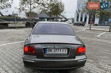 Седан Hyundai Sonata 2004 в 
