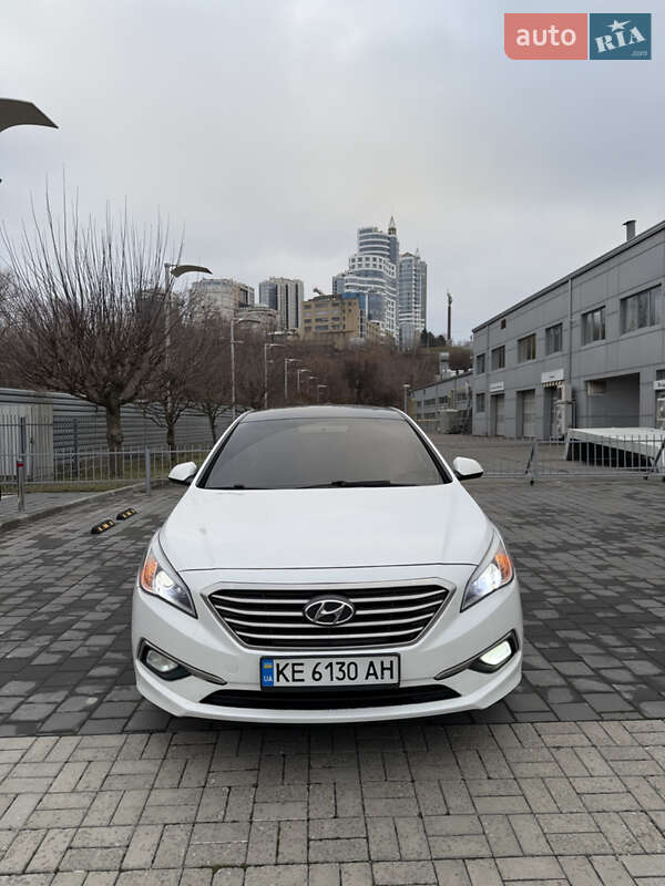 Hyundai Sonata 2015