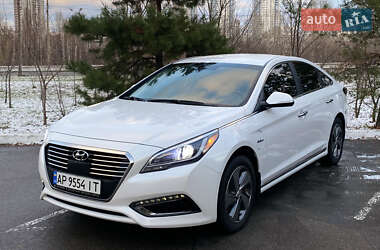 Седан Hyundai Sonata 2015 в Киеве