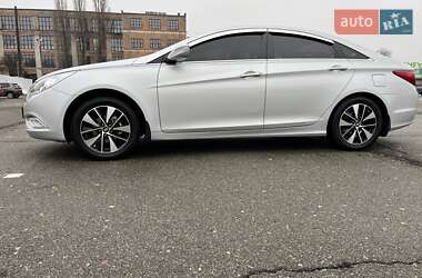 Седан Hyundai Sonata 2014 в 