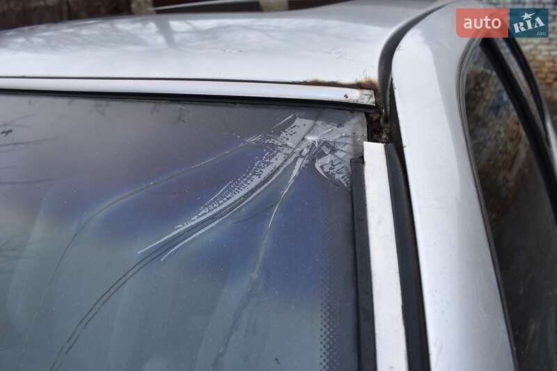 Седан Hyundai Sonata 1991 в Киеве