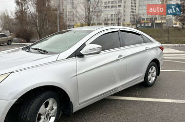 Седан Hyundai Sonata 2014 в 