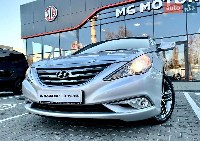 Седан Hyundai Sonata 2014 в Одессе