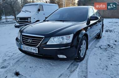 Седан Hyundai Sonata 2009 в Краснограді