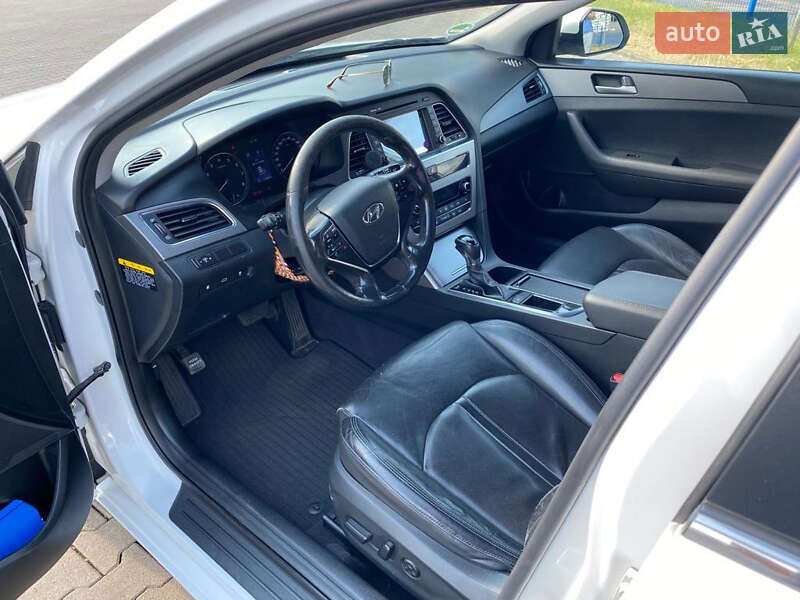 Hyundai Sonata 2015