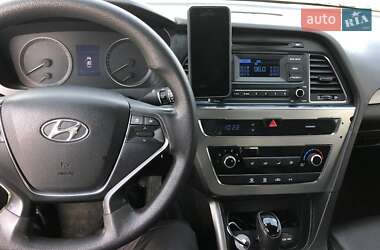 Седан Hyundai Sonata 2016 в 