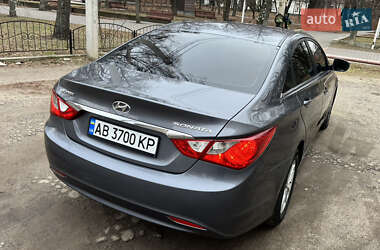 Седан Hyundai Sonata 2010 в Гайсине