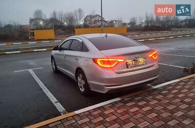 Седан Hyundai Sonata 2015 в Києві