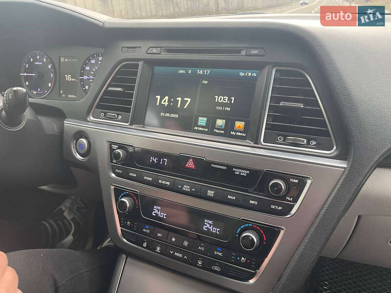 Седан Hyundai Sonata 2015 в Киеве