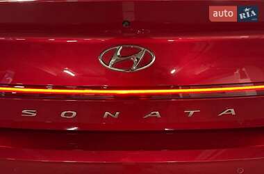 Седан Hyundai Sonata 2020 в Киеве