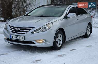 Седан Hyundai Sonata 2012 в 