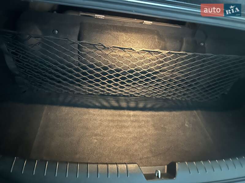 Седан Hyundai Sonata 2015 в Николаеве